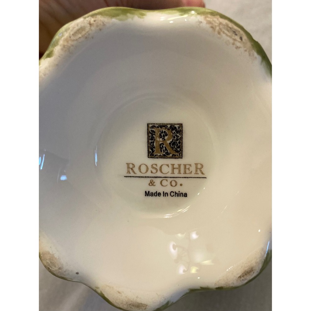 Roscher & Co Set of 3 Green Ceramic Footed Mugs Embossed Leaf Design - Picture 2 of 11